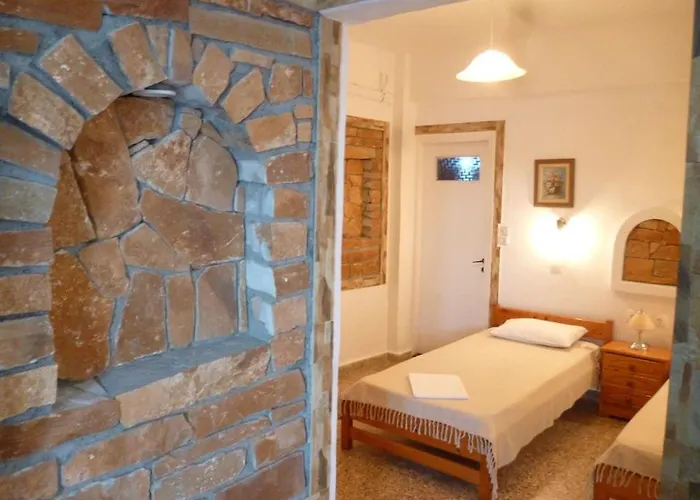 Vasilis Place Ii 3* Chora