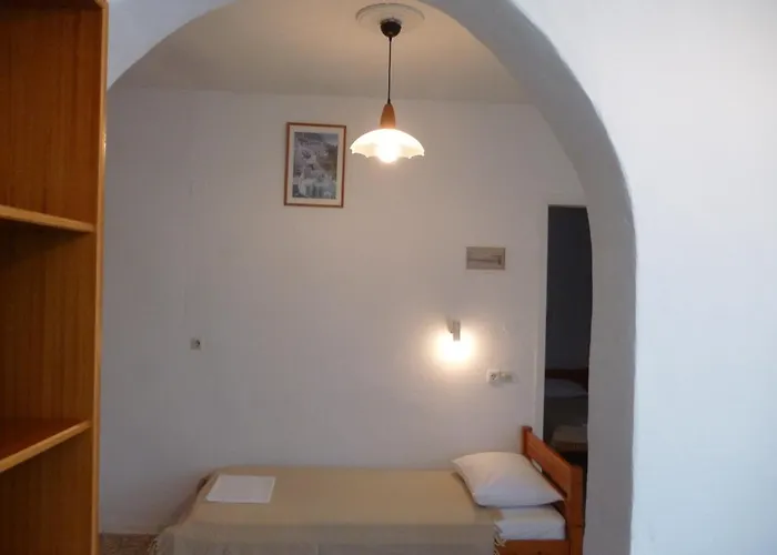 Vasilis Place Ii Chora