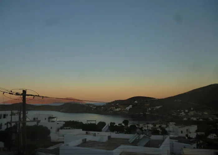 Vasilis Place Ii Gasthof Chora